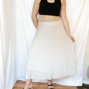 Massimo Dutti Pleated Knit Skirt